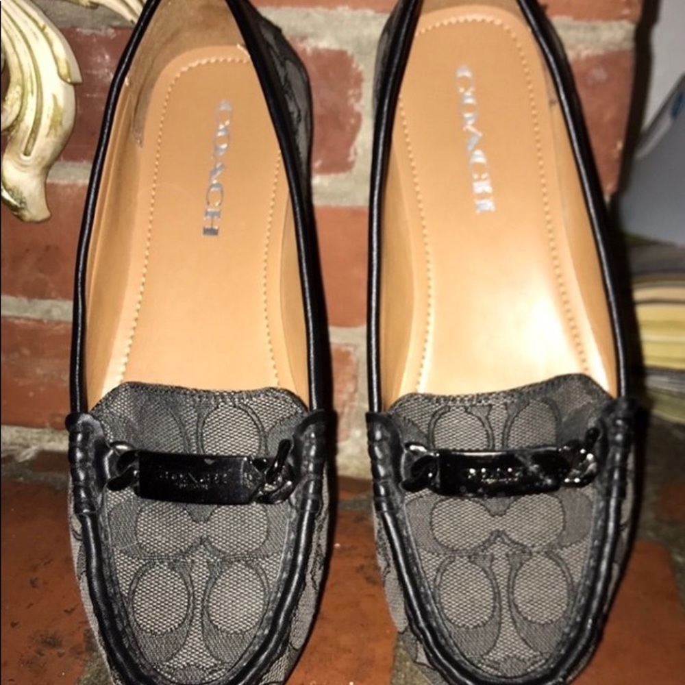 Coach flats size 7